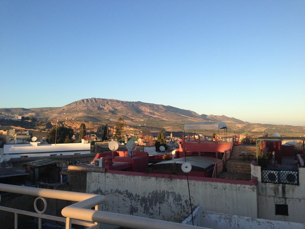 Riad Tizwa Fez Bagian luar foto