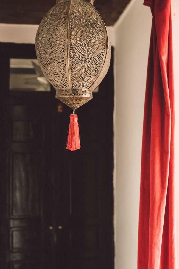 Riad Tizwa Fez Bagian luar foto
